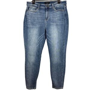 JUDY BLUE Mid Rise Slim Fit Jeans, Contrast Wash, Size 15/32